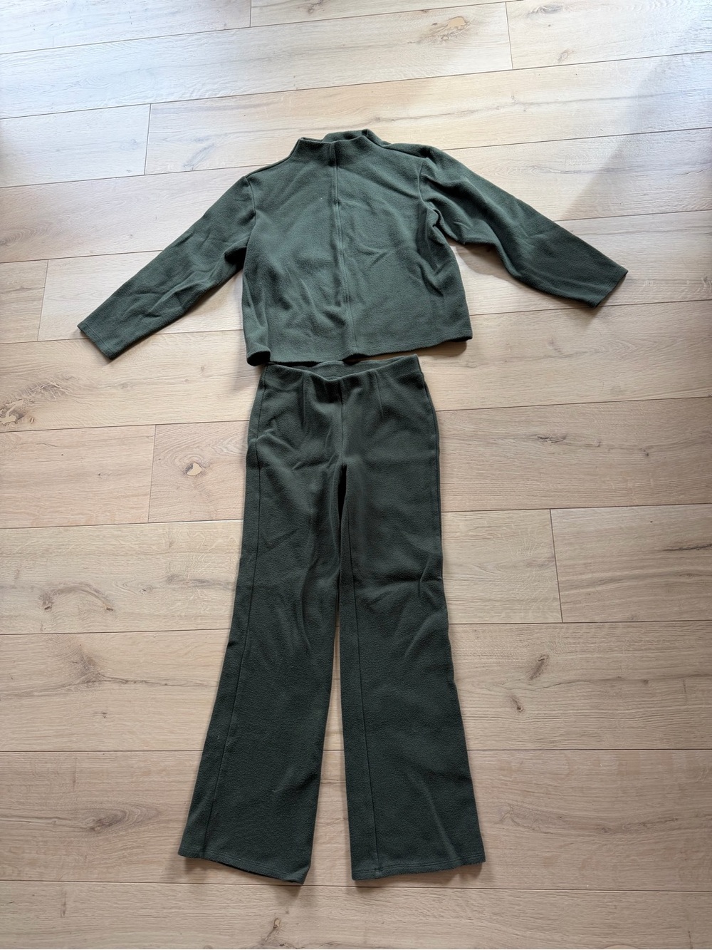 Green “A New Day” Set